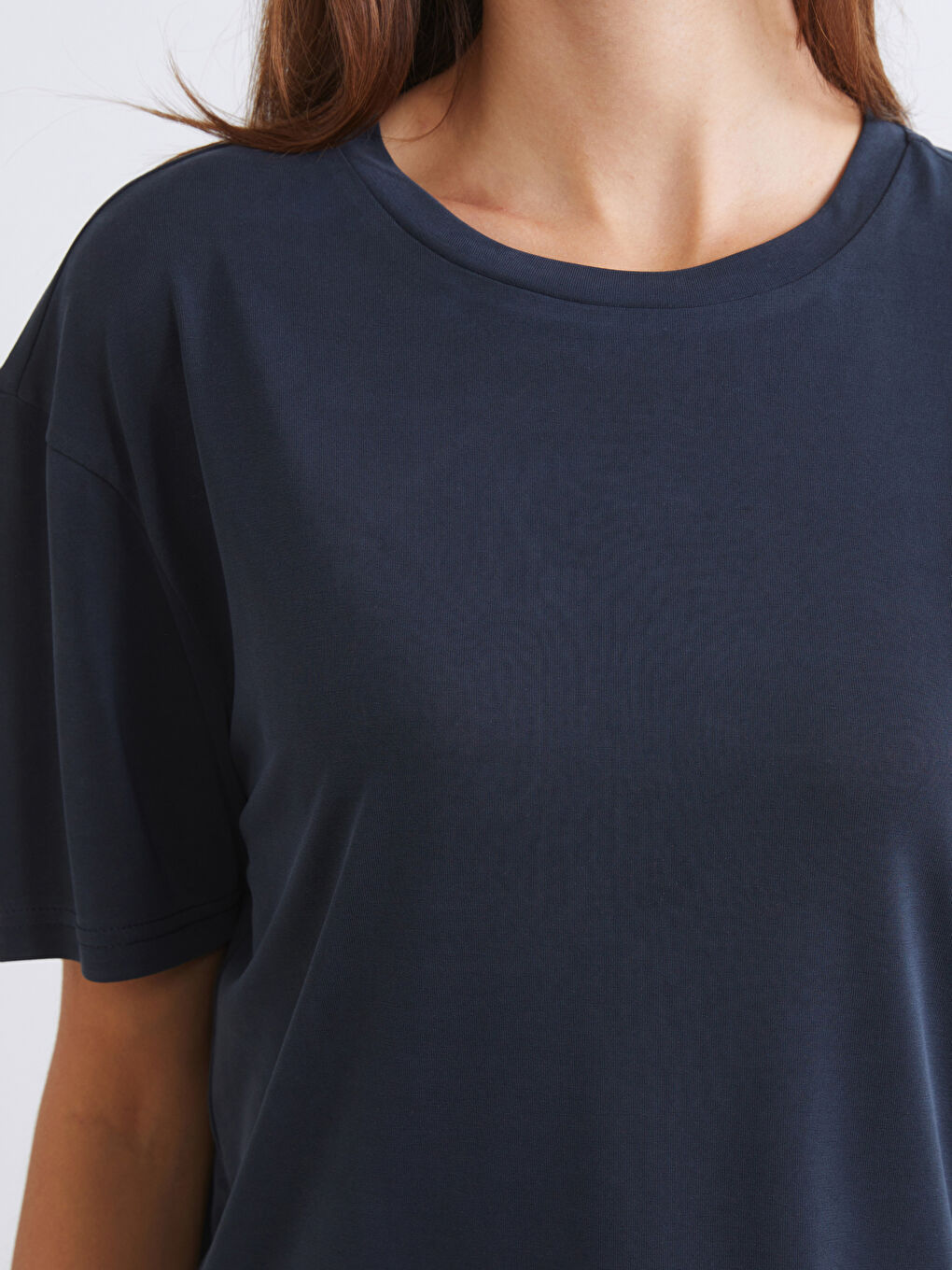 Siyah Bisiklet Yaka Modal Karışımlı Kadın Tişört 2'li-10