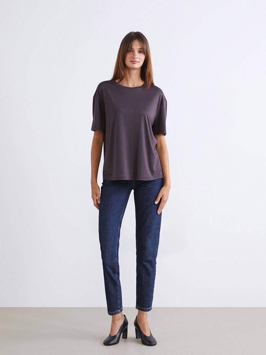 Kahverengi Bisiklet Yaka Modal Karışımlı Kadın Tişört 2'li-6