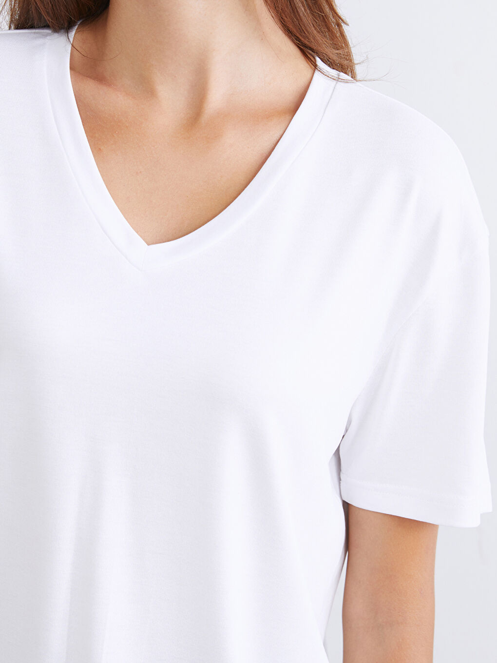 Siyah V Yaka Modal Karışımlı Kadın Tişört 2'li-4