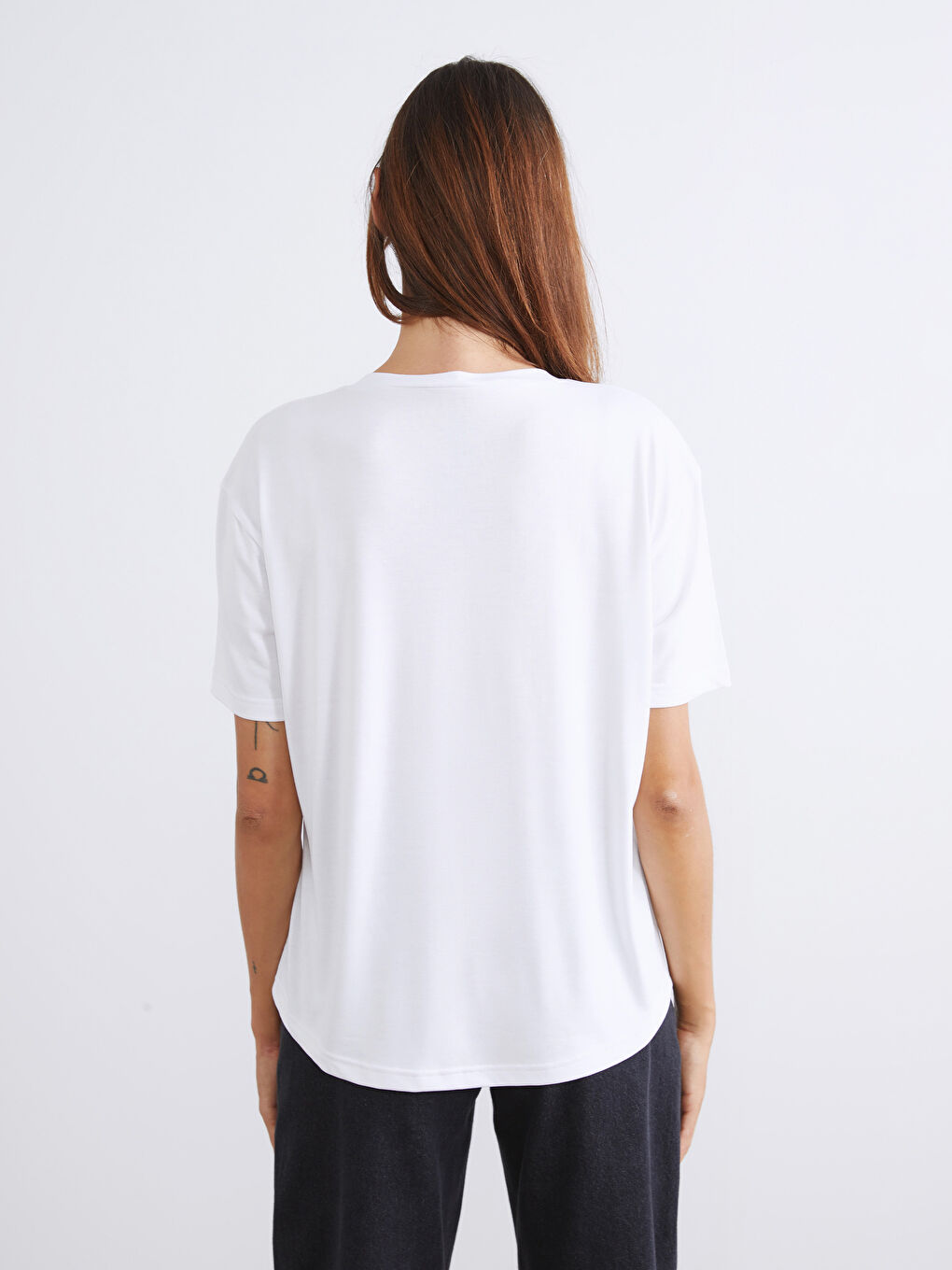 Siyah V Yaka Modal Karışımlı Kadın Tişört 2'li-7