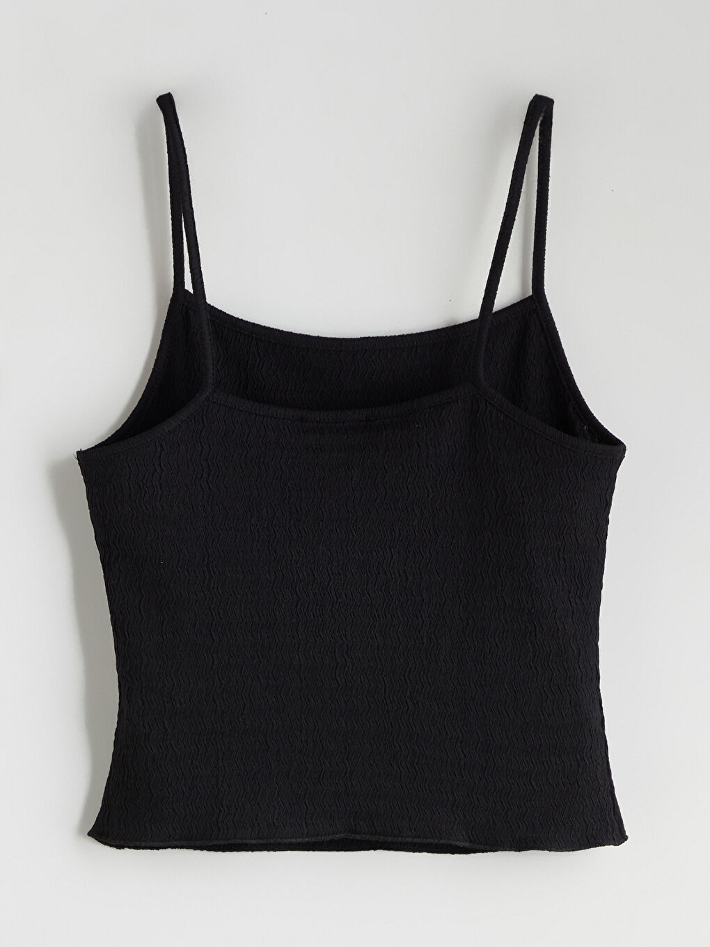 Siyah Kare Yaka Dokulu Askılı Kadın Atlet-5