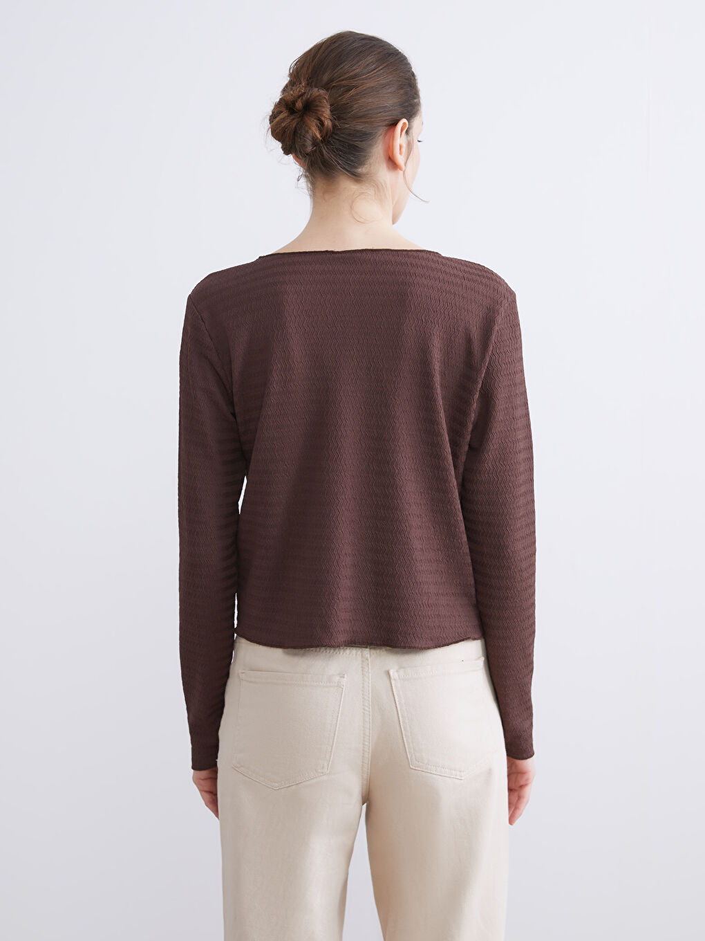 Kahverengi Bisiklet Yaka Dokulu Kadın Hırka-3