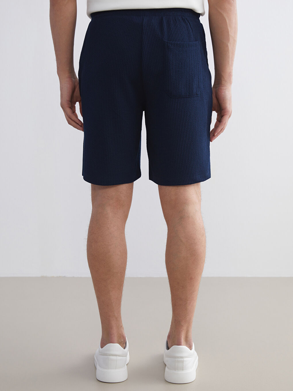 Lacivert Standart Kalıp Erkek Şort-3