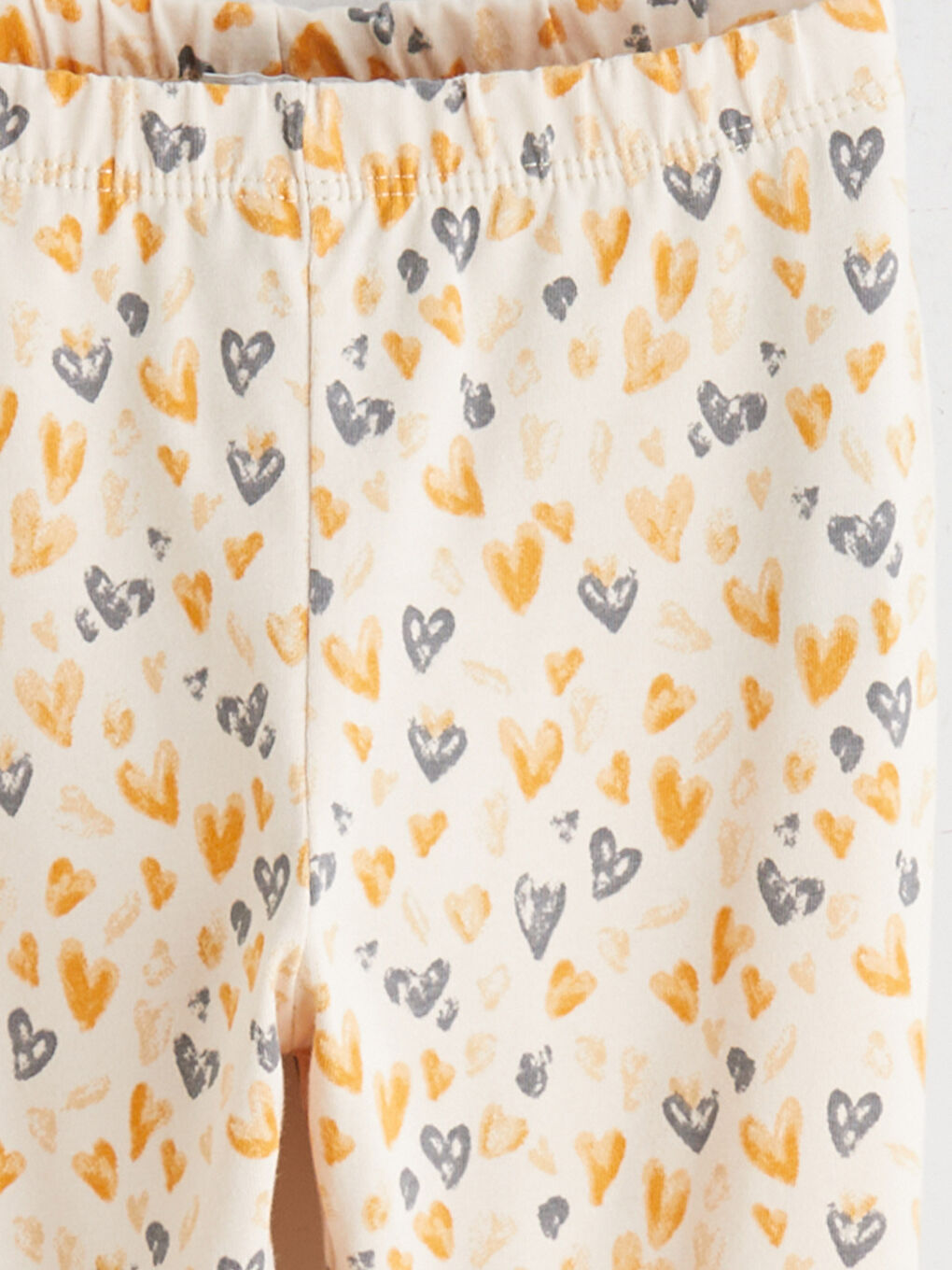 Bej Kalp Baskılı Kız Bebek Bluz ve Tayt-6