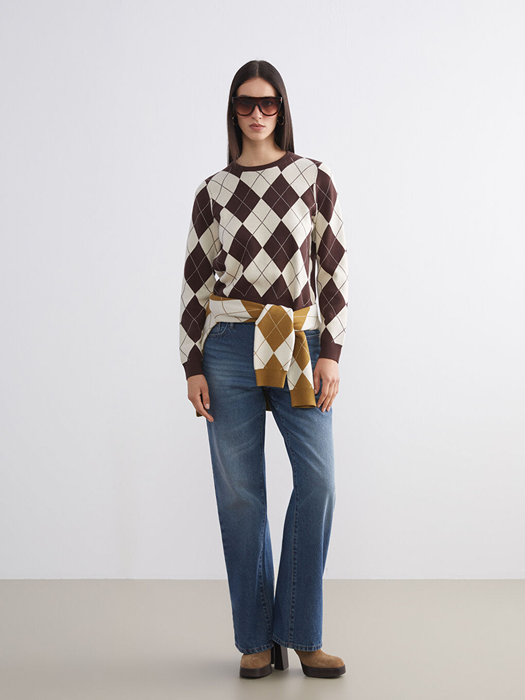 Crew Neck Argyle Pattern Women's Knitwear Sweater-1