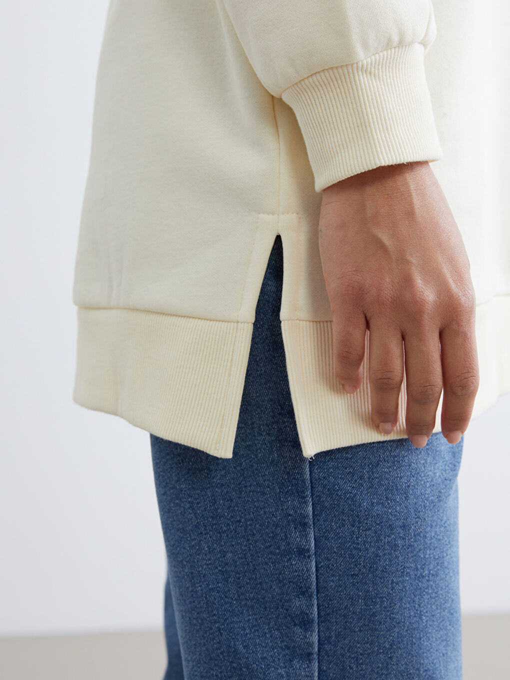 Bej Nakışlı Kadın Kalın Sweatshirt Tunik-2