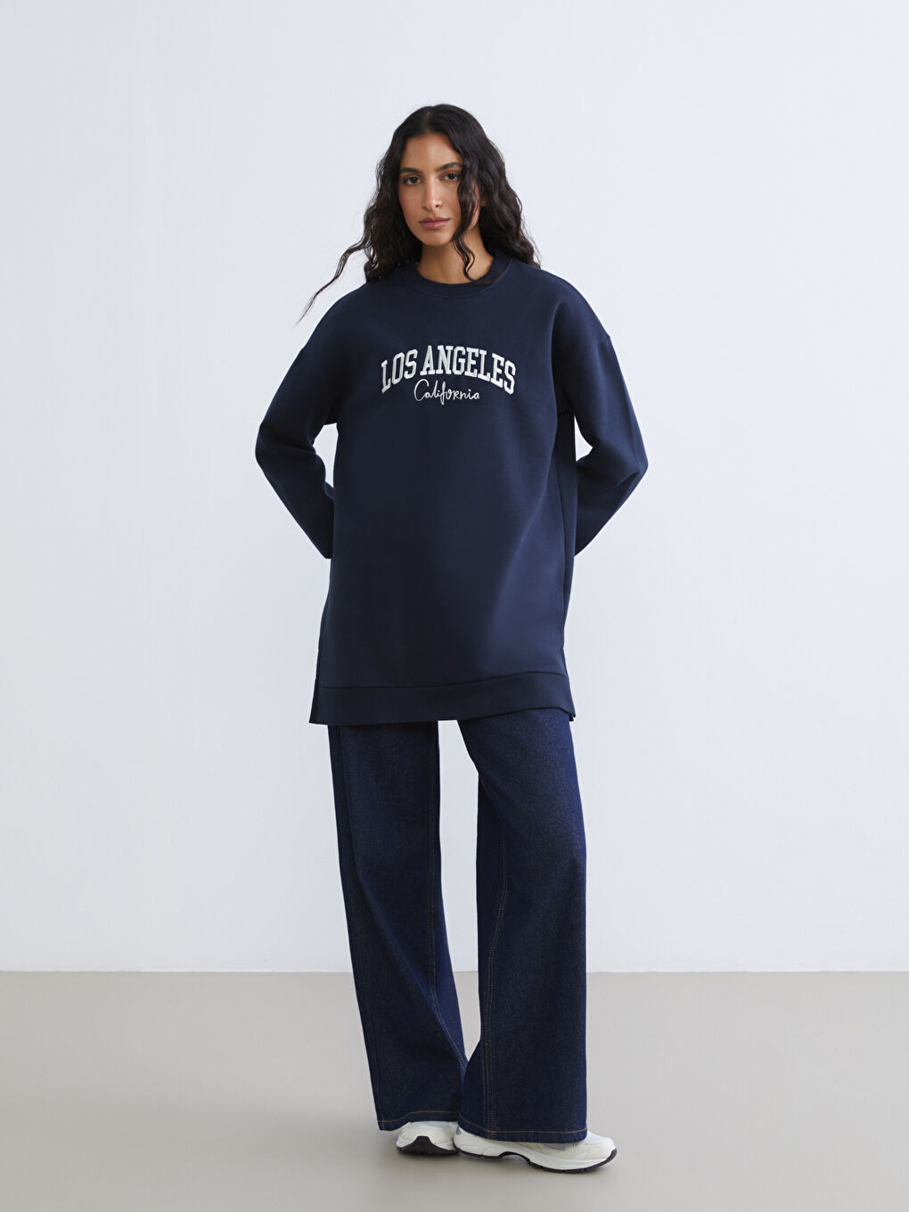 Lacivert Nakışlı Kadın Kalın Sweatshirt Tunik-1