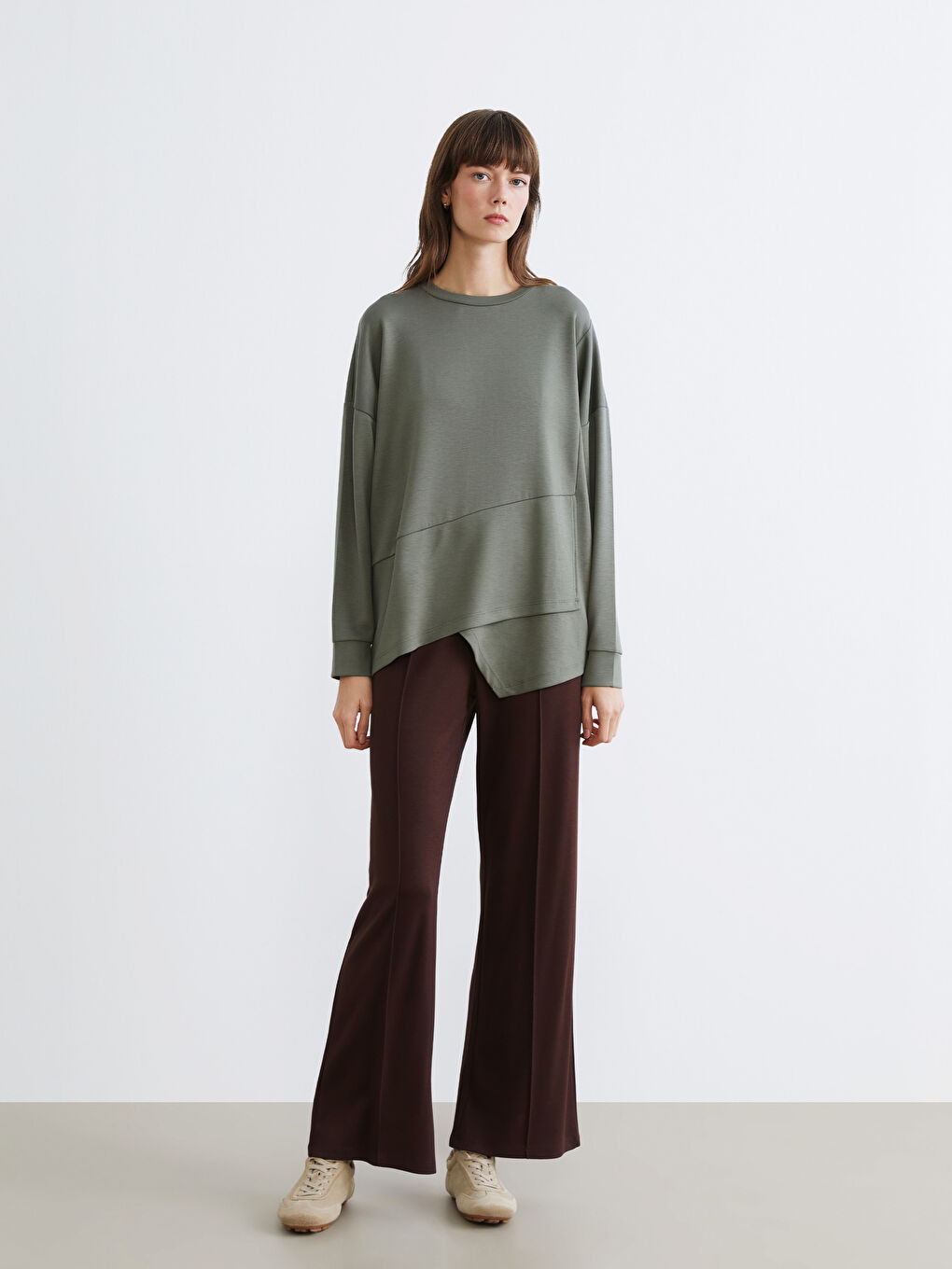 Haki Bisiklet Yaka Kadın Sweatshirt-1