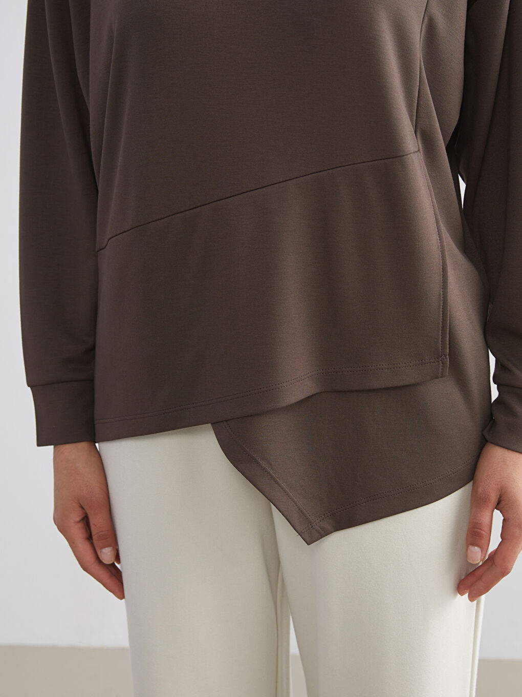 Kahverengi Bisiklet Yaka Kadın Sweatshirt-2