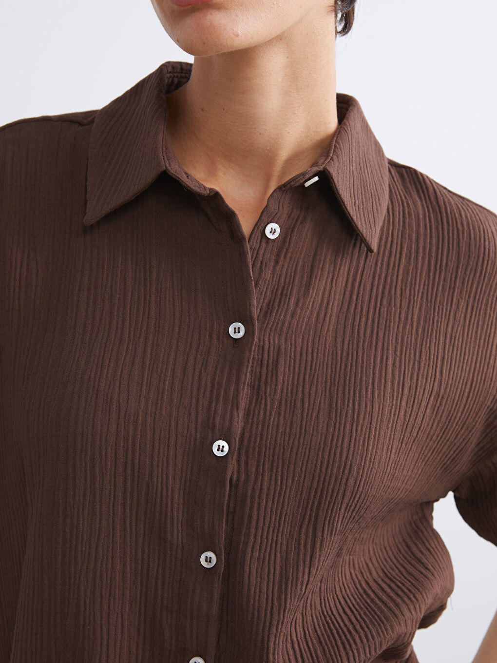 Kahverengi Dokulu Kadın Gömlek-2