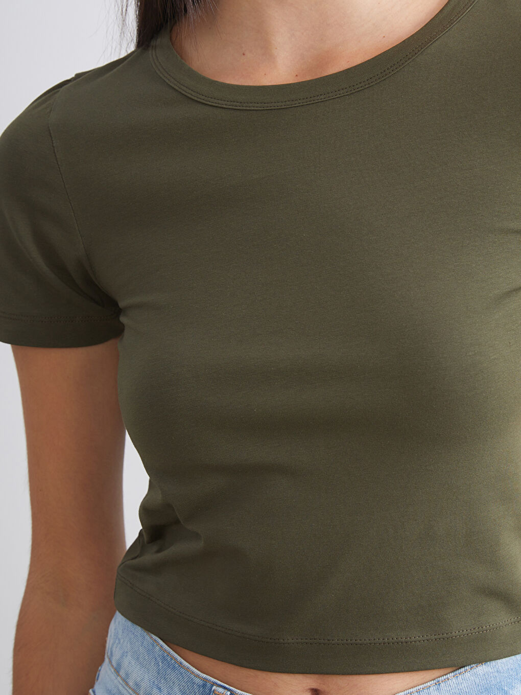 Haki Bisiklet Yaka Kadın Crop 2'li-5