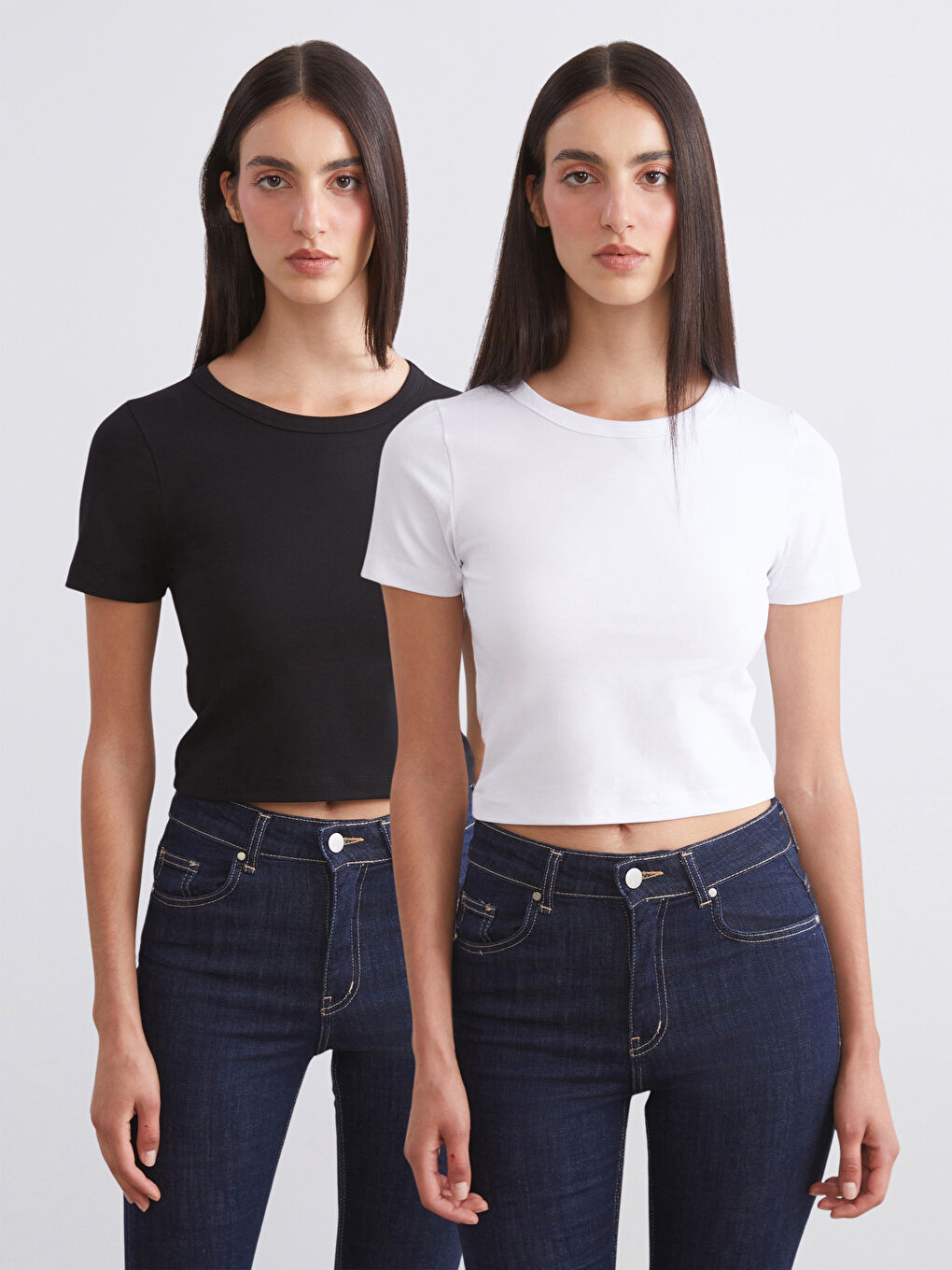 Siyah Bisiklet Yaka Kadın Crop 2'li