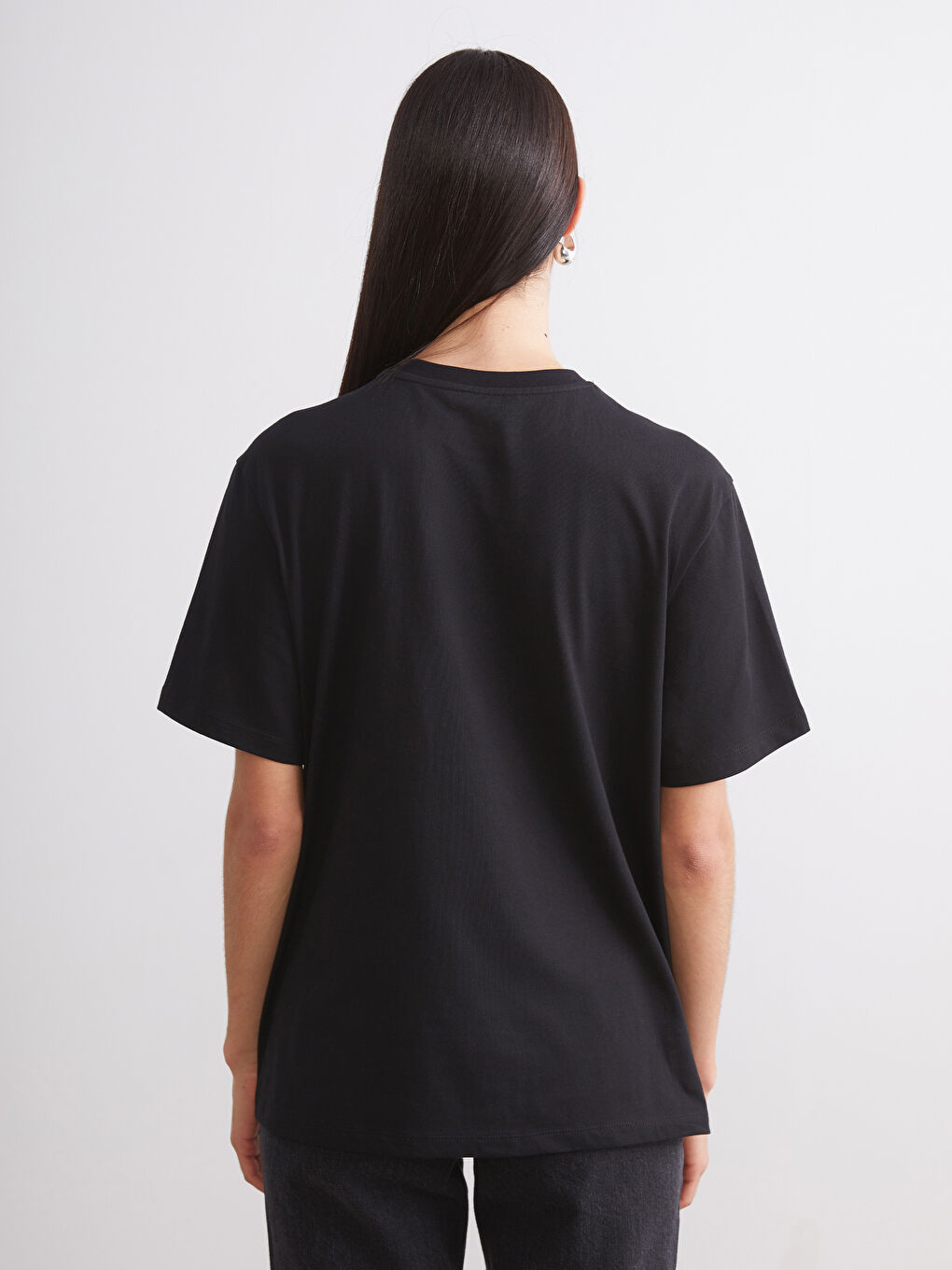 Siyah Bisiklet Yaka Baskılı Oversize Kadın Tişört 2'li-6