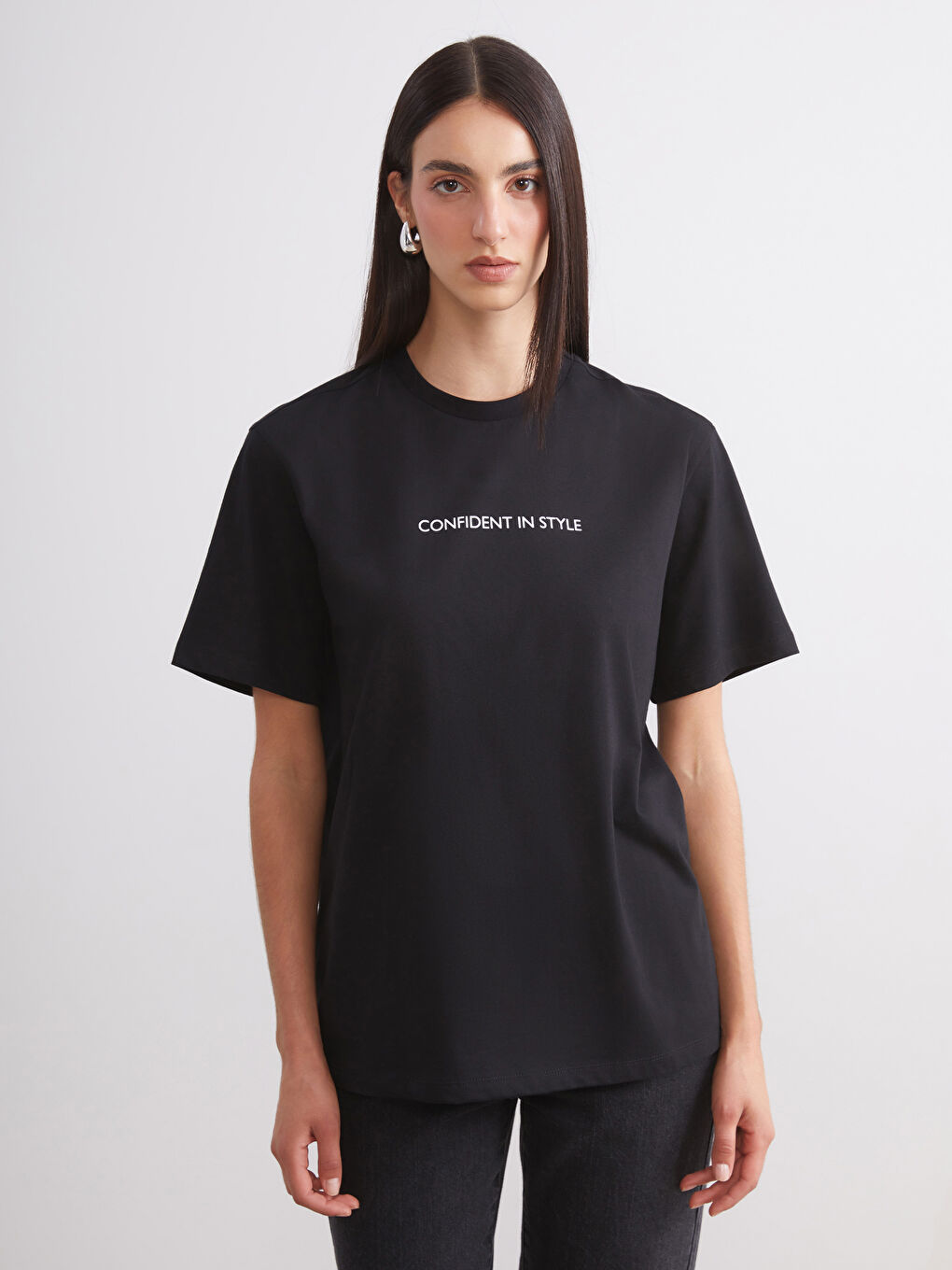 Siyah Bisiklet Yaka Baskılı Oversize Kadın Tişört 2'li-4