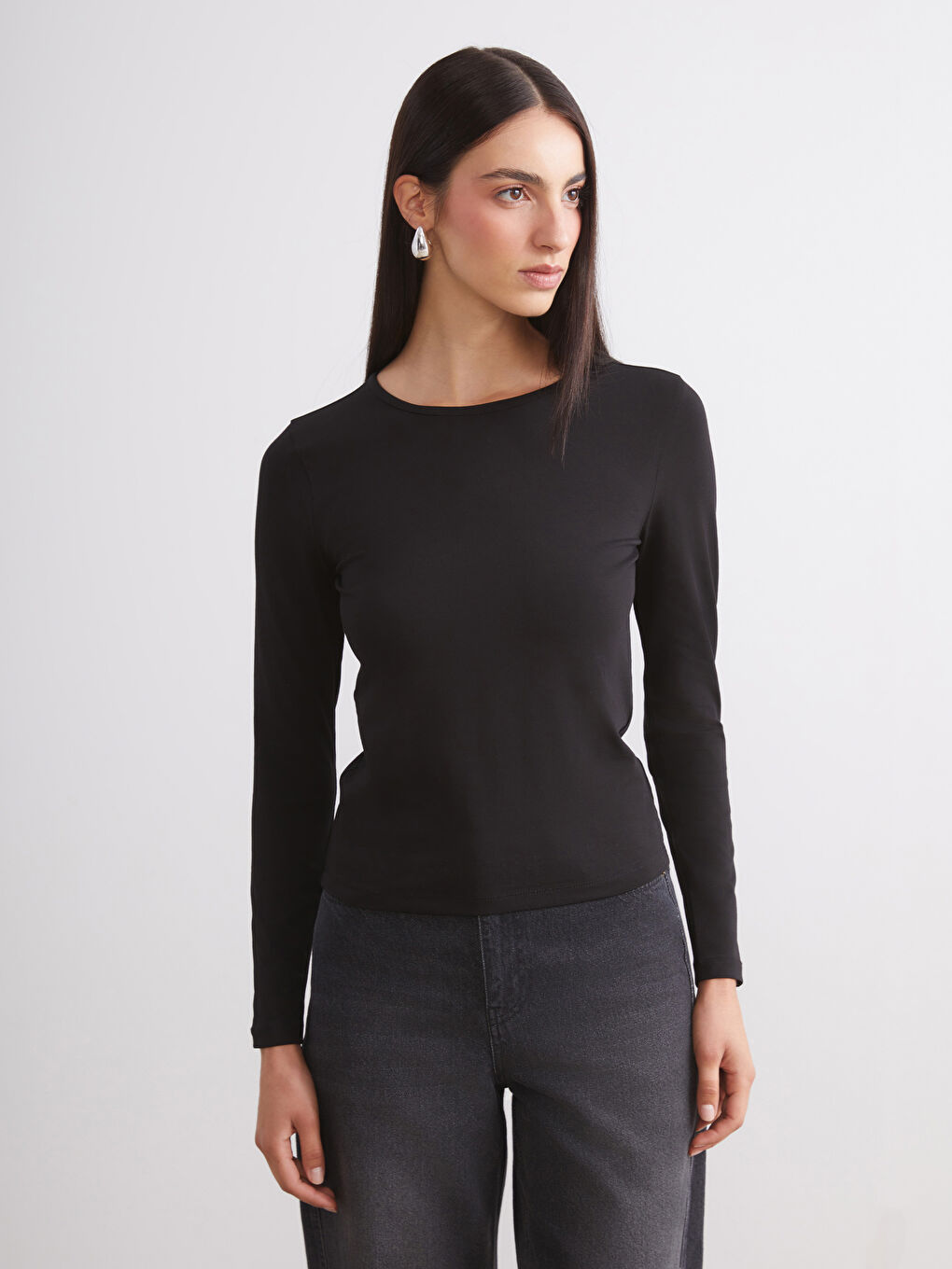 Siyah Bisiklet Yaka Kadın Body 2'li-2