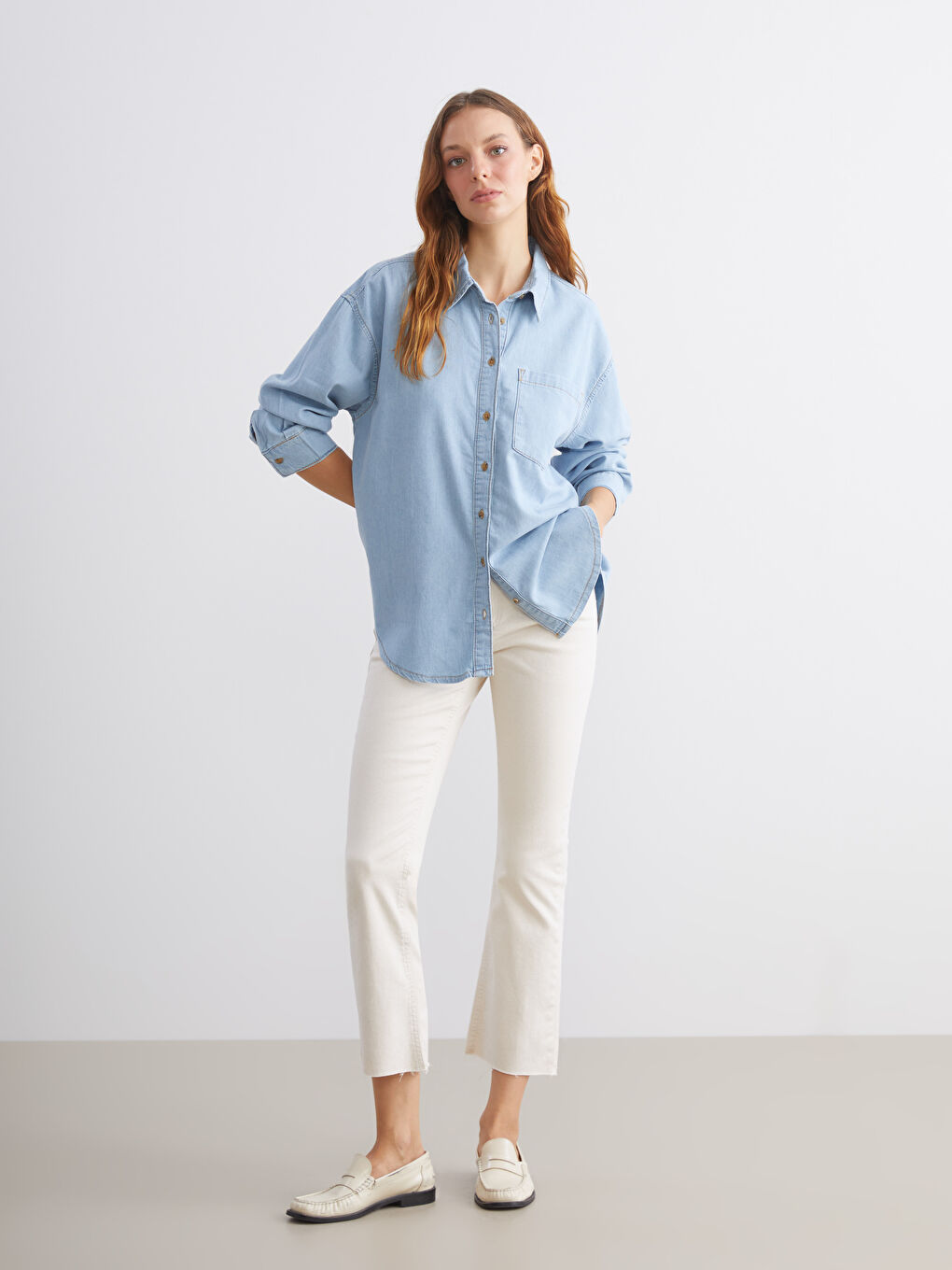 İndigo Cep Detaylı Kadın Jean Gömlek-1