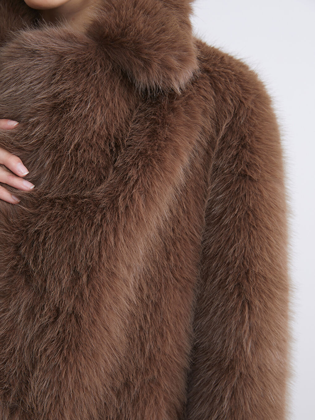 Kahverengi Ceket Yaka Kadın Kürk Mont-2