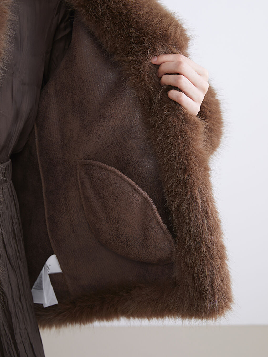 Kahverengi Ceket Yaka Kadın Kürk Mont-3