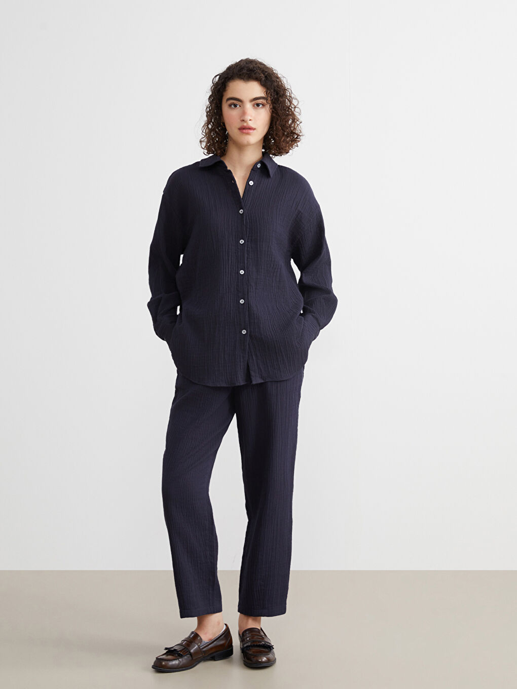 Lacivert Dokulu Oversize Kadın Gömlek-1