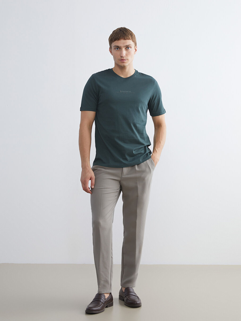 Yeşil Bisiklet Yaka Baskılı Penye Erkek Tişört-1