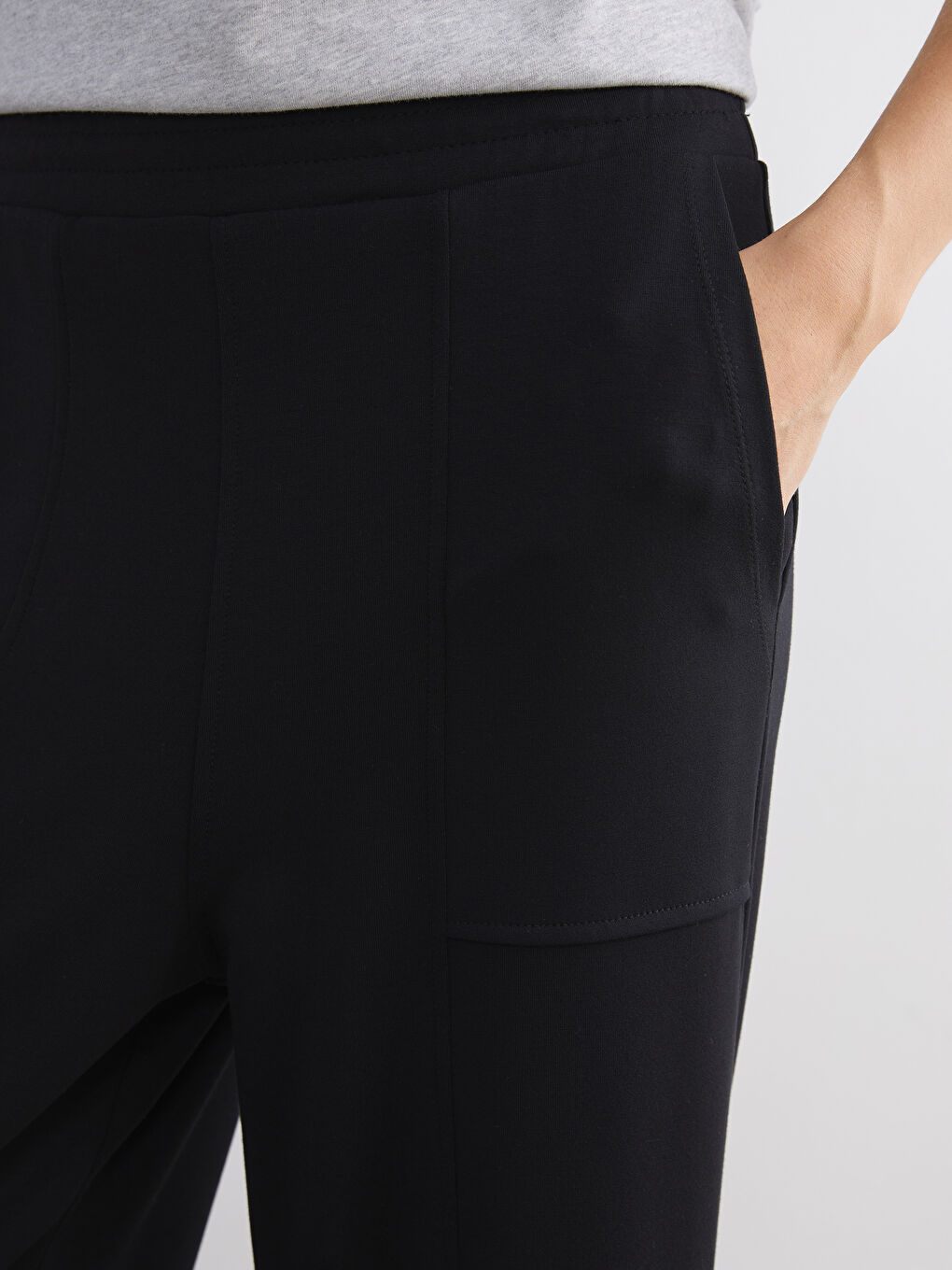 Siyah Beli Lastikli Kadın Eşofman Altı-2