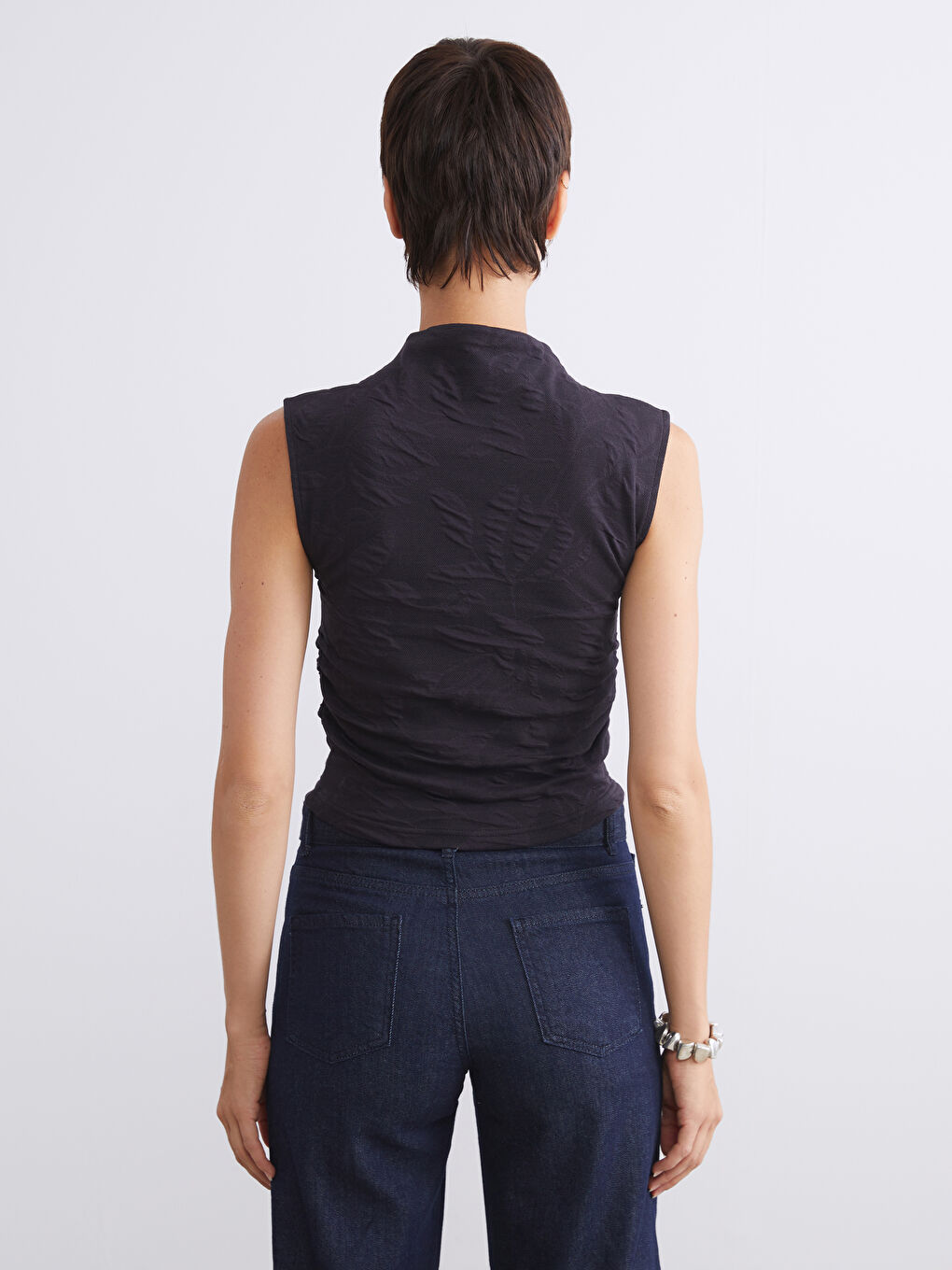 Bluza Sa Teksturiranom Rol Kragnom-3