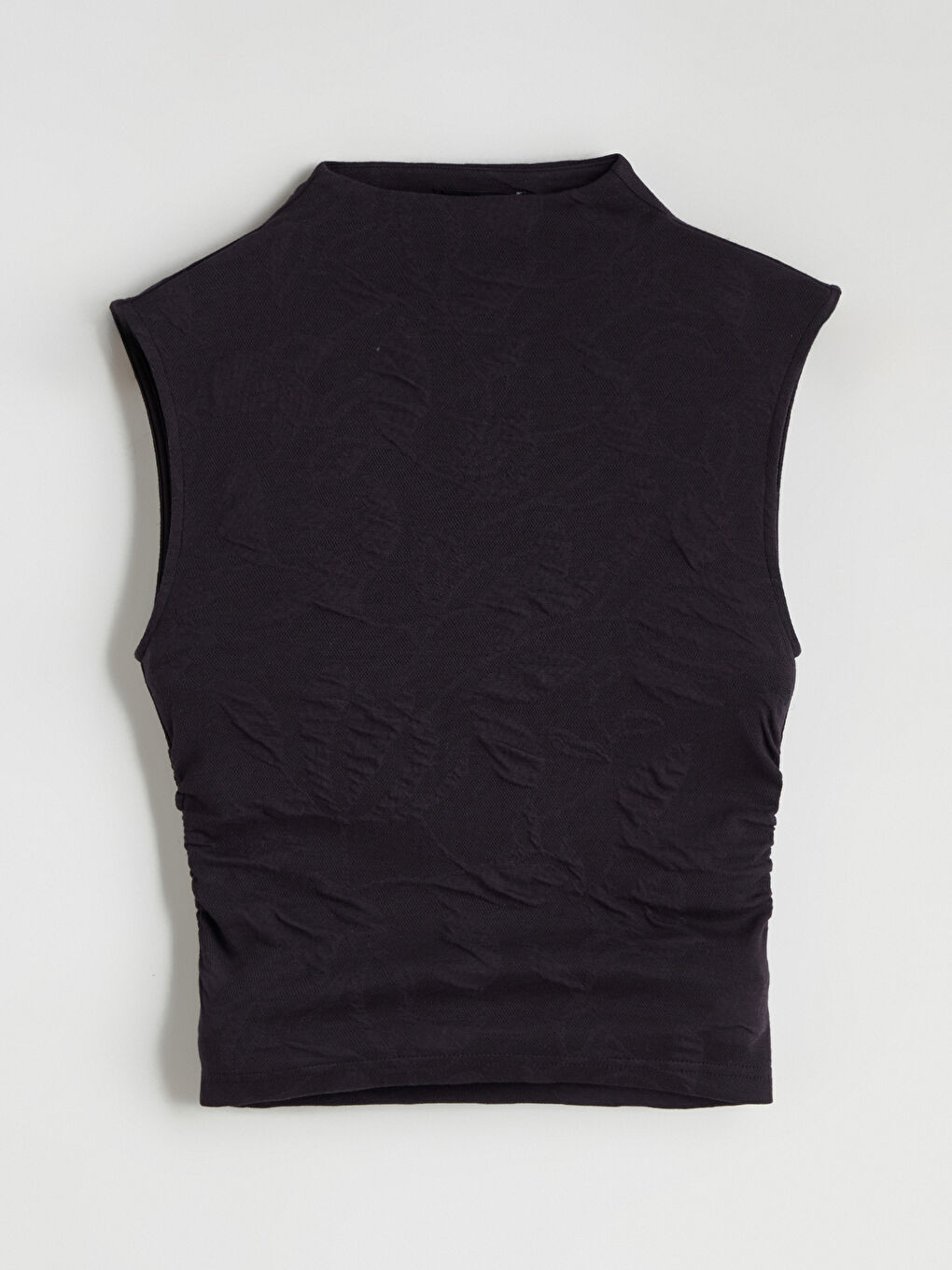 Bluza Sa Teksturiranom Rol Kragnom-4