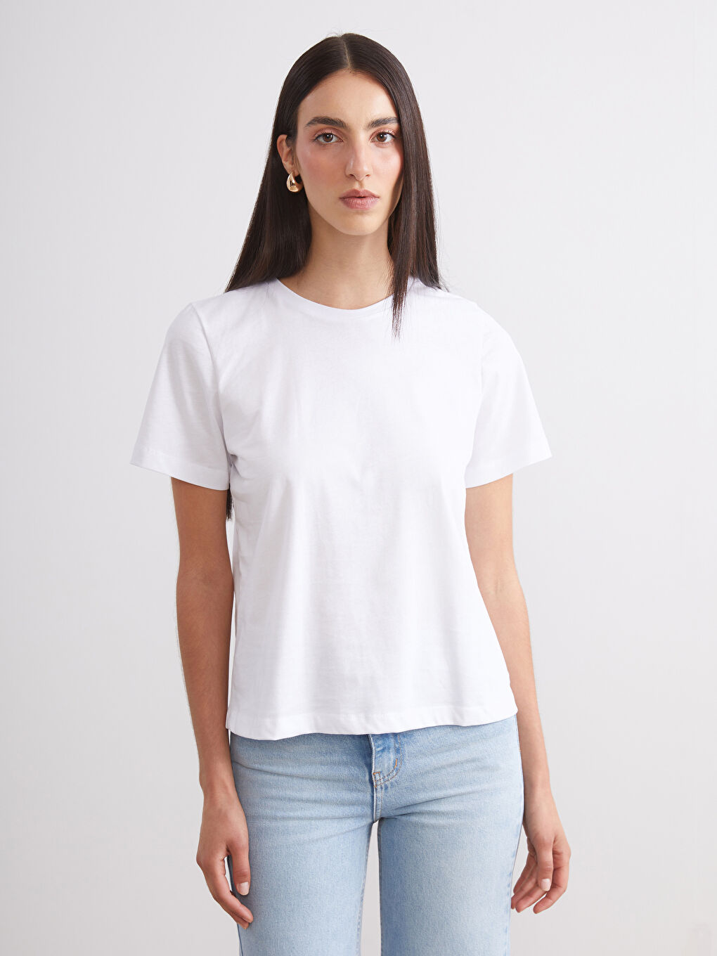 Beyaz Bisiklet Yaka Kadın Tişört 2'li-2