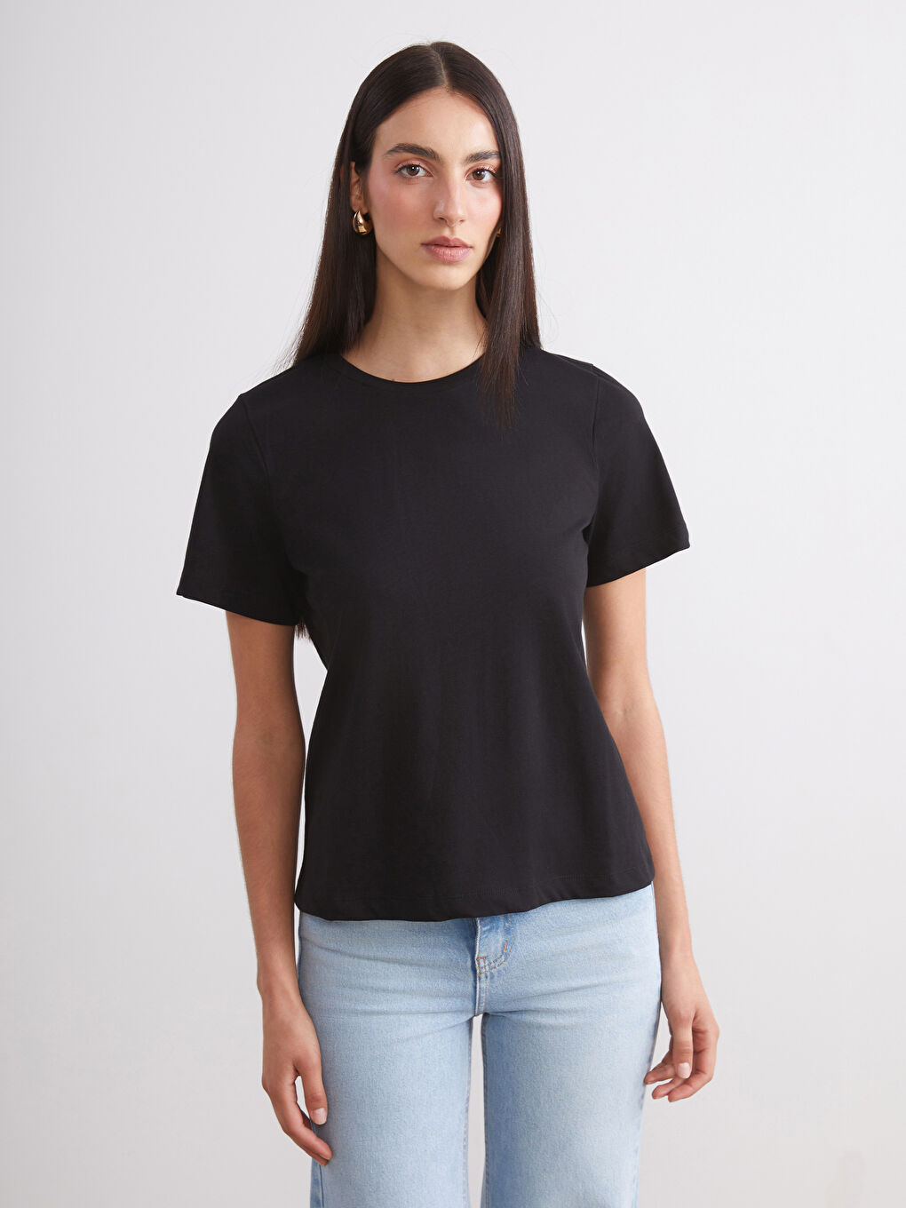 Siyah Bisiklet Yaka Kadın Tişört 2'li-2