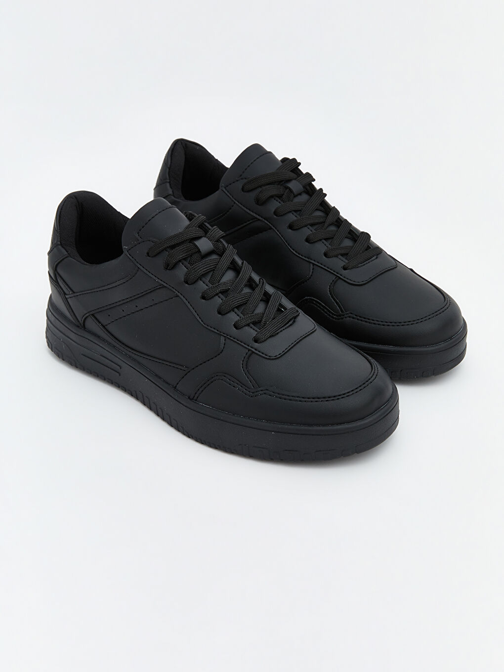 Siyah Bağcıklı Erkek Spor Ayakkabı