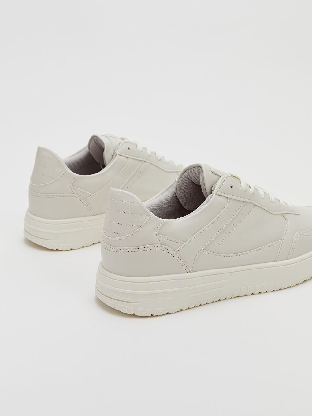 Beyaz Bağcıklı Erkek Spor Ayakkabı-4