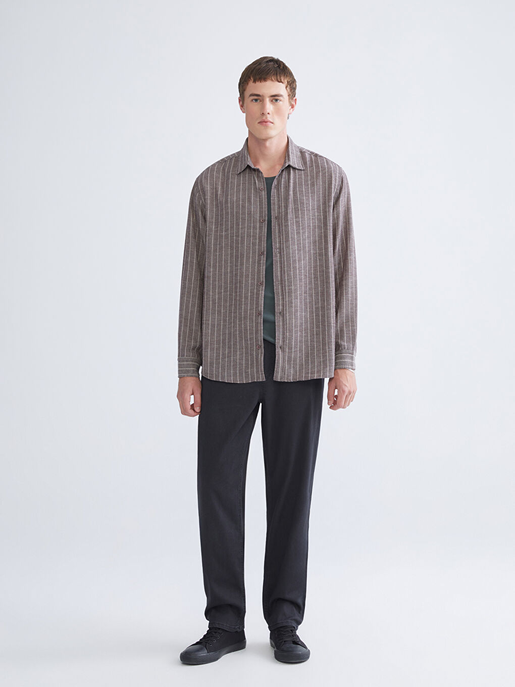 Kahverengi Regular Fit Uzun Kollu Çizgili Erkek Gömlek-1