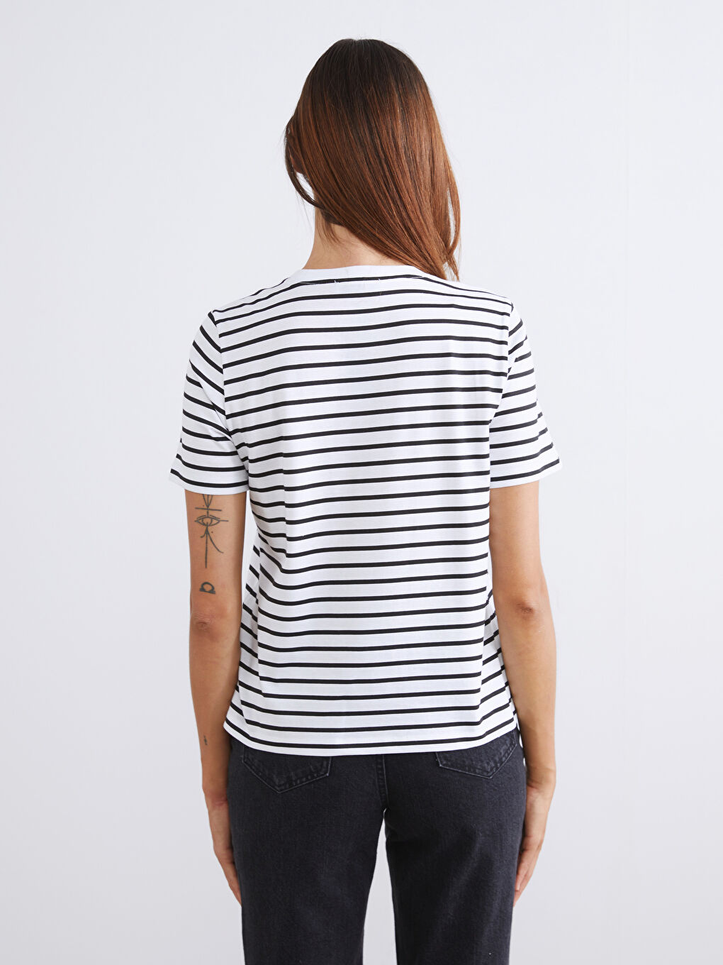 Siyah Bisiklet Yaka Kadın Tişört 2'li-6