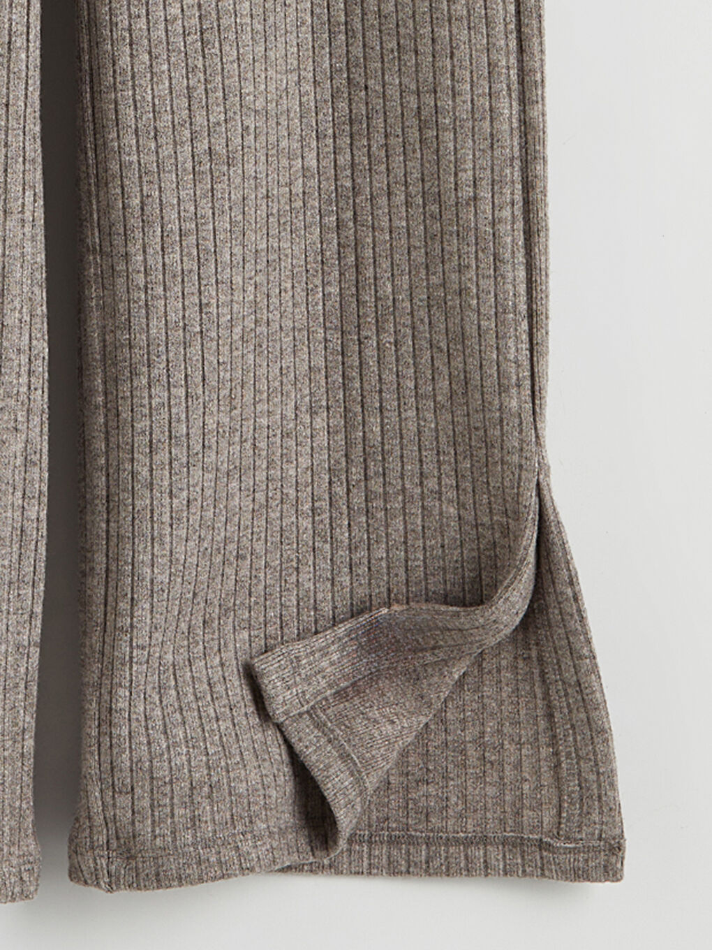 Женские брюки с эластичным поясом-5