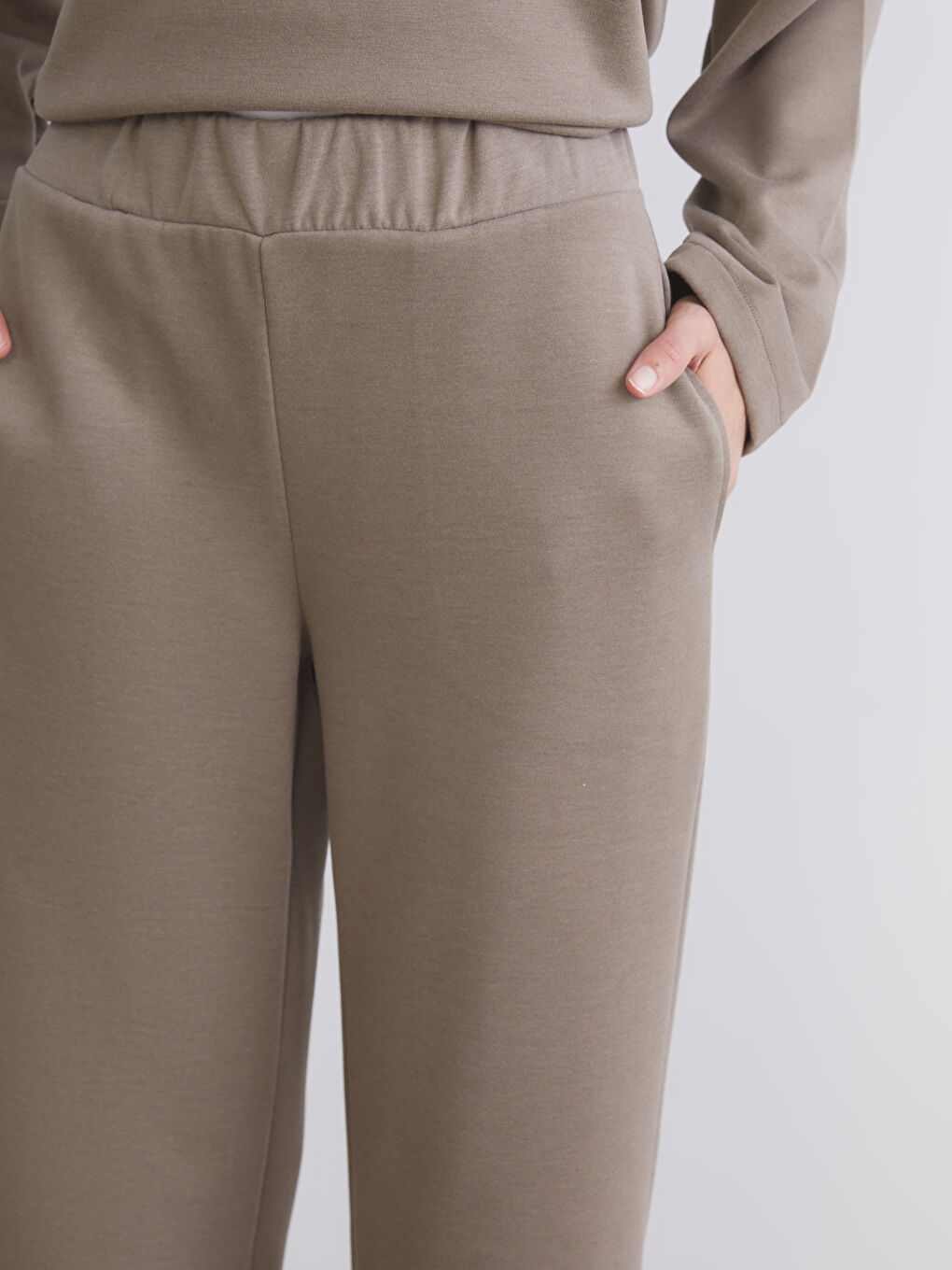 Kahverengi Beli Lastikli Geniş Paça Kadın Eşofman Altı-2