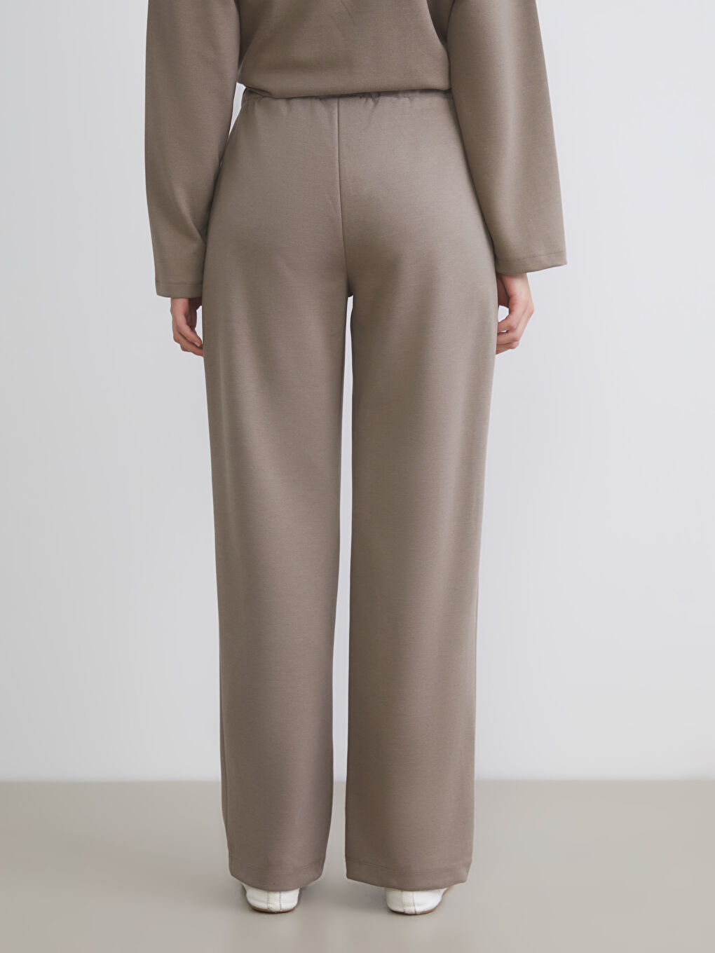 Kahverengi Beli Lastikli Geniş Paça Kadın Eşofman Altı-3