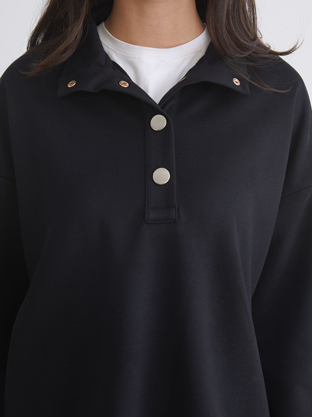 Siyah Dik Yaka Oversize Kadın Sweatshirt-2