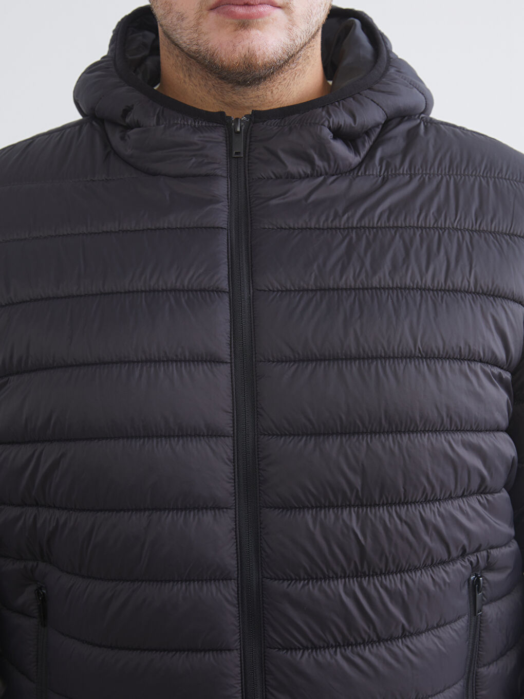 Siyah Büyük Beden Standart Kalıp Kapüşonlu Erkek Şişme Mont-3