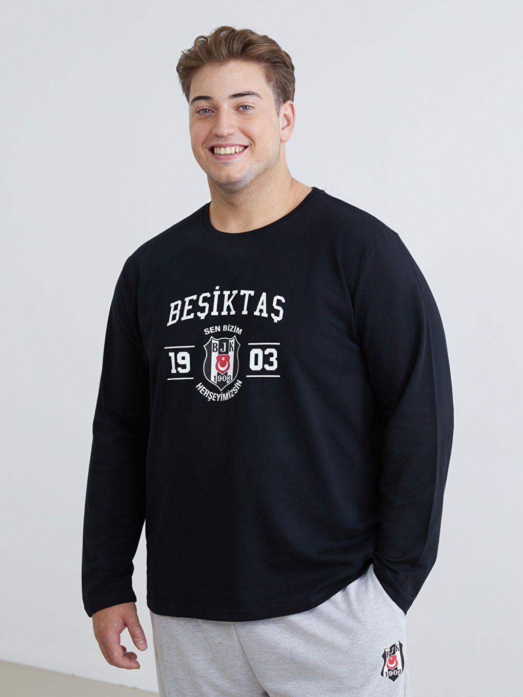 Siyah Büyük Beden Beşiktaş Baskılı Erkek Pijama Takımı-1