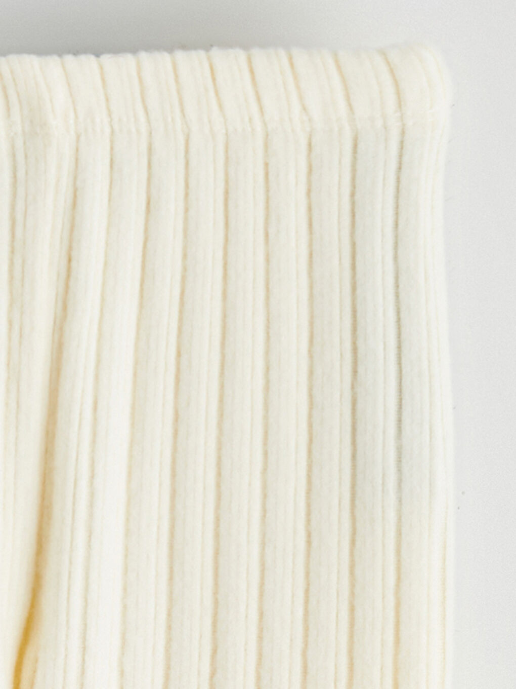 Bej Fırfırlı Bebe Yaka Kız Çocuk Bluz ve Tayt-5