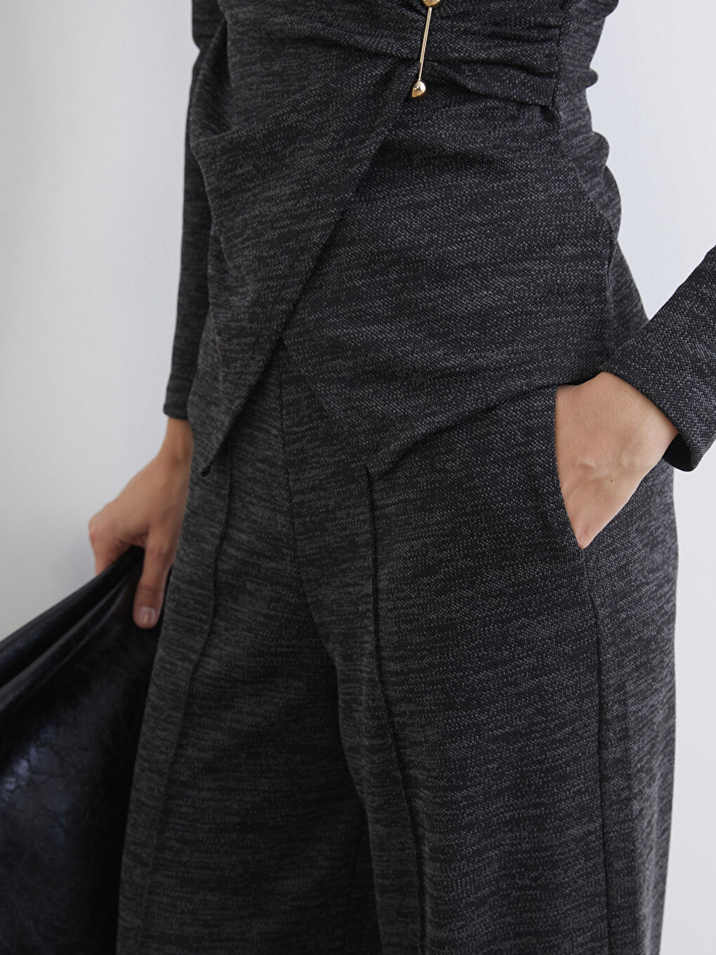 سروال نساء واسع الساق بخصر مطاطي-2