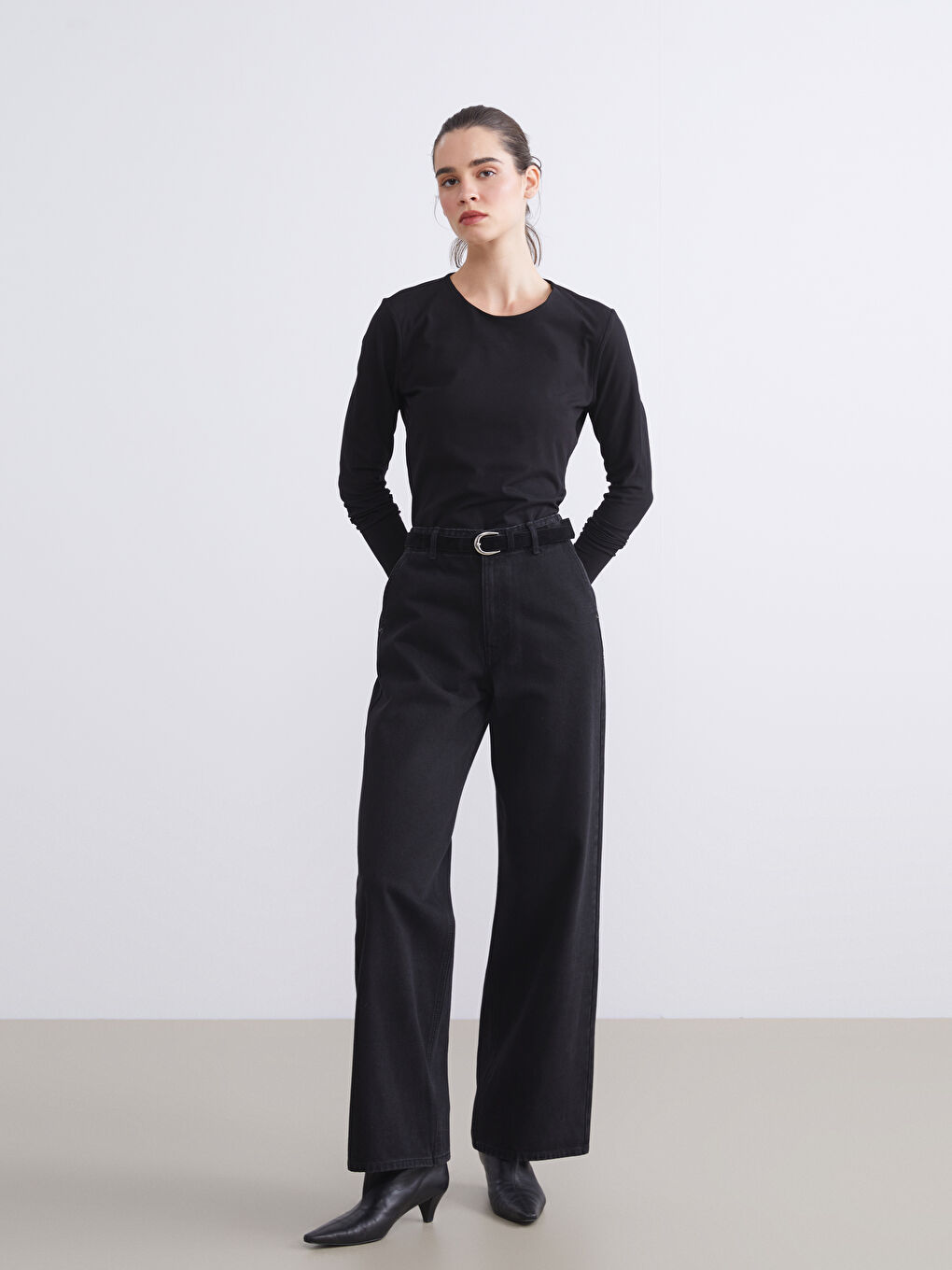 Siyah Büyük Beden Bisiklet Yaka Kadın Body-2