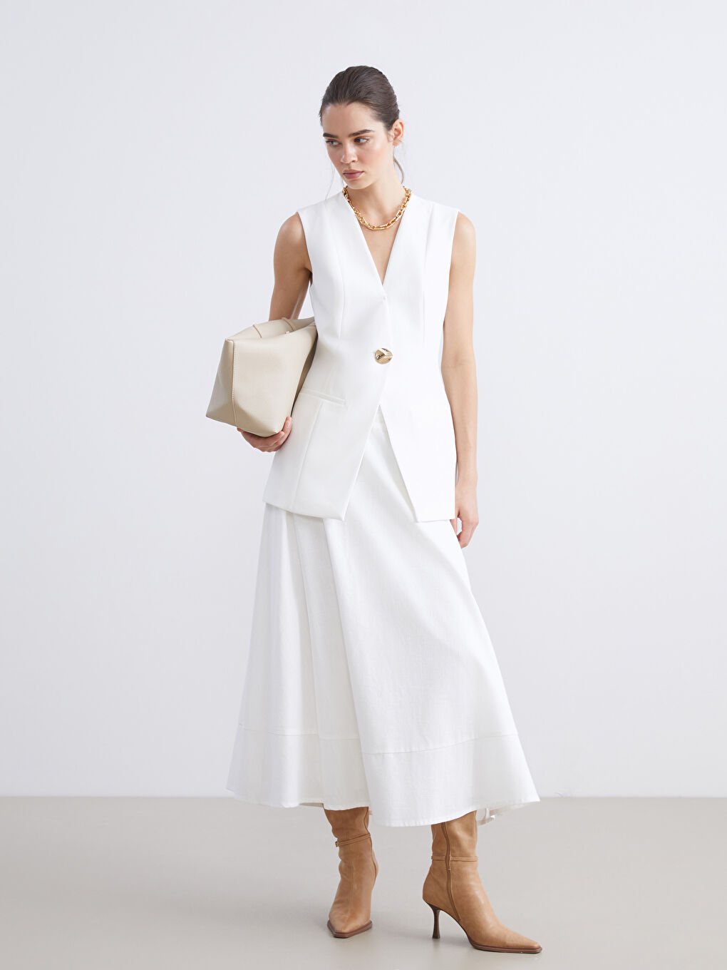 Ekru V Yaka Kadın Klasik Yelek-1