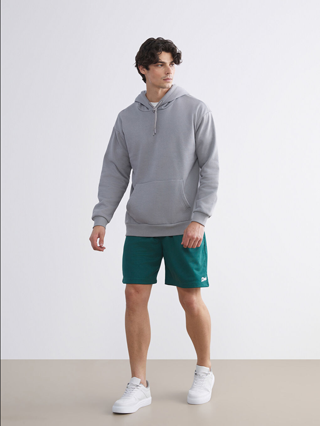 Yeşil Rahat Kalıp Erkek Şort