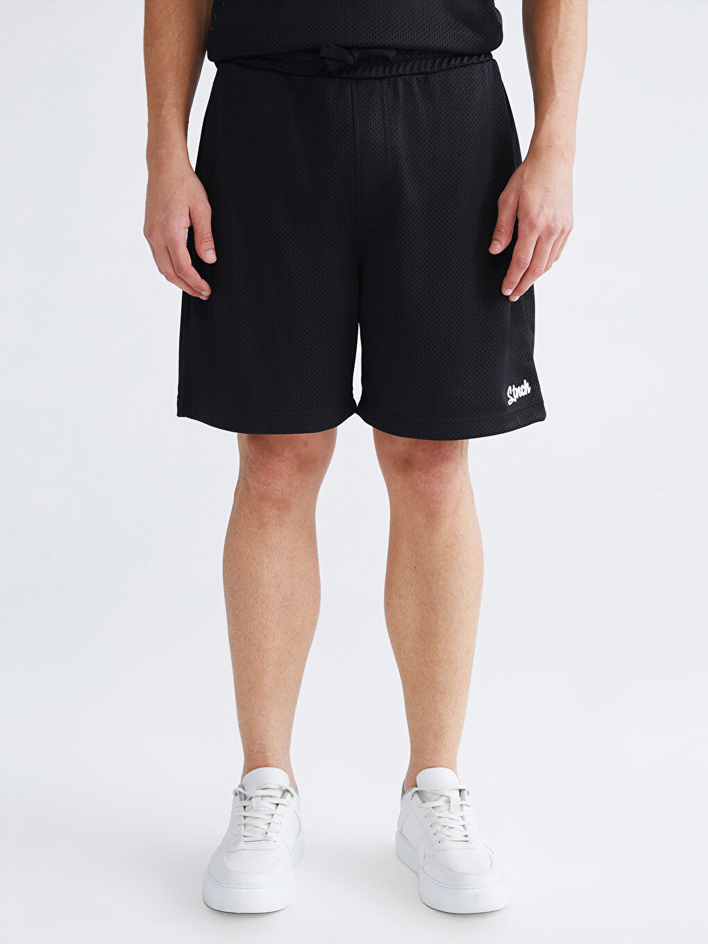 Siyah Rahat Kalıp Erkek Şort-1