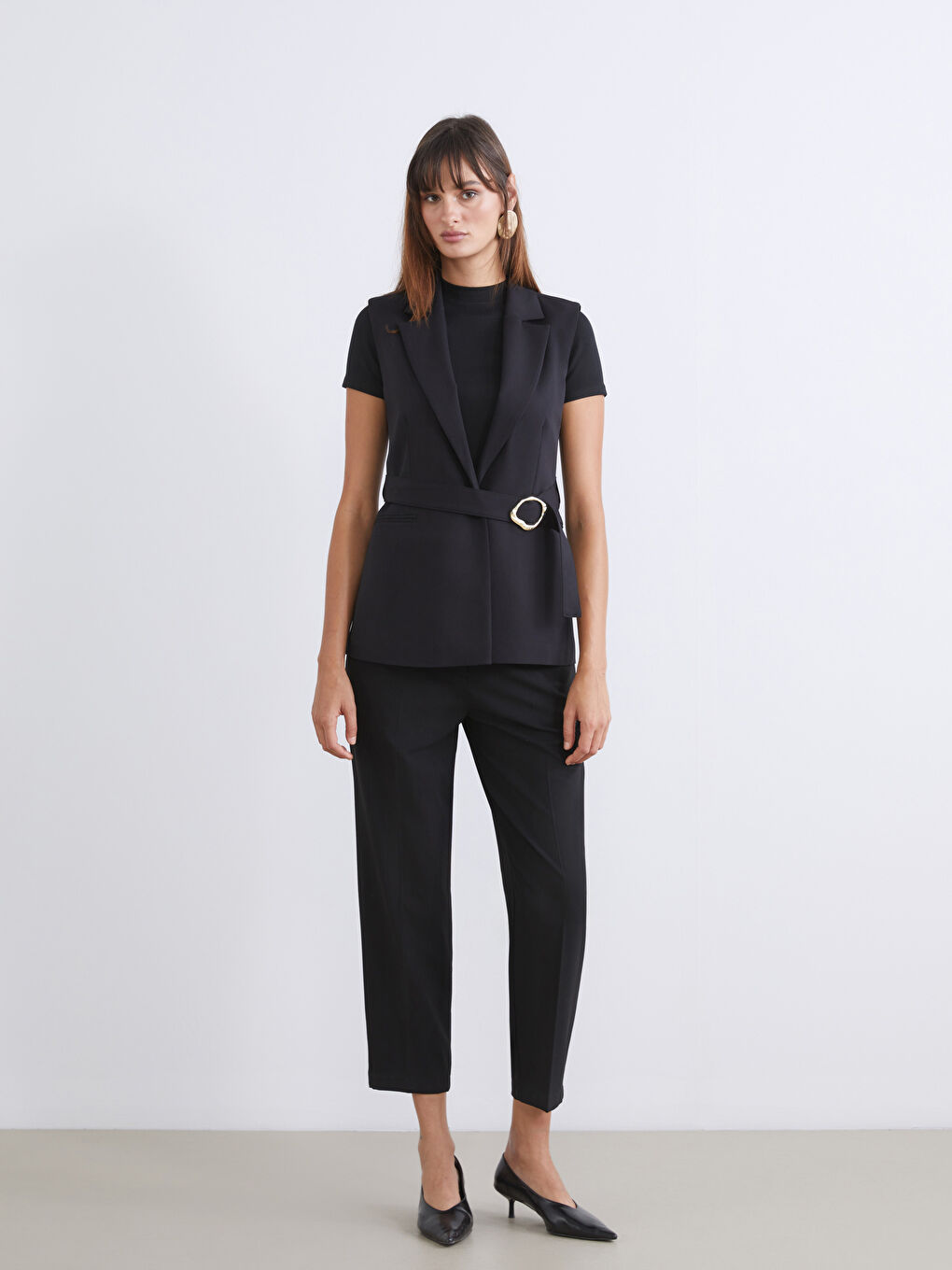 Siyah Ceket Yaka Kadın Klasik Yelek-1