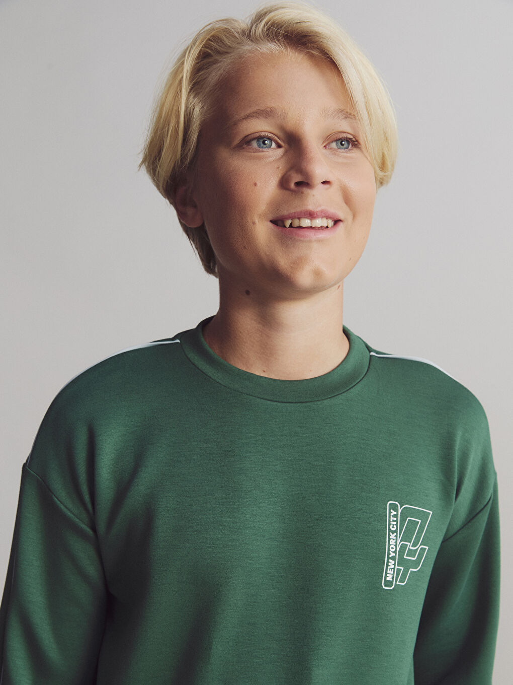 Дөңгелек жағалы ұлдарға арналған свитшот-2