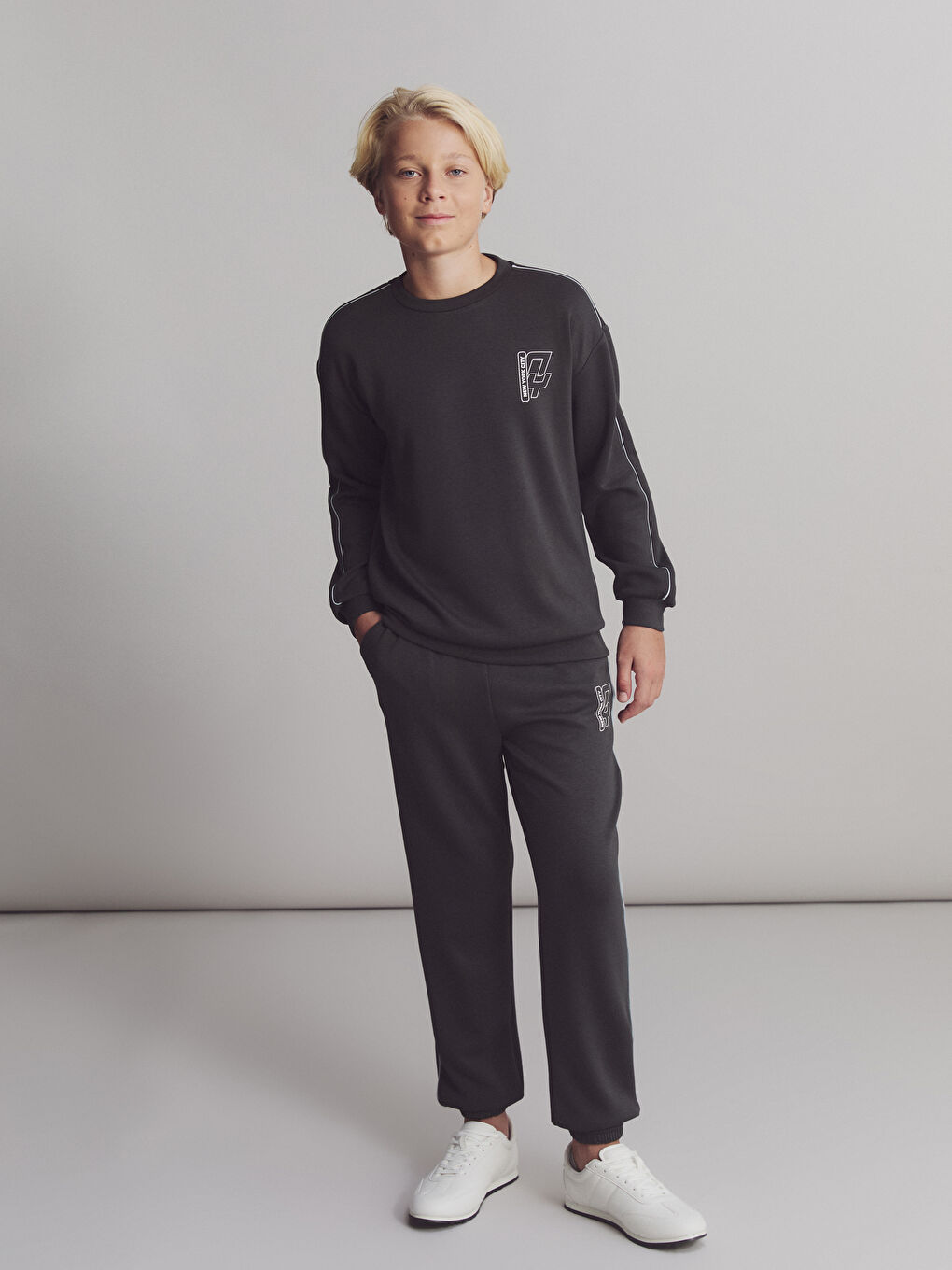 Φούτερ με Στρογγυλή Λαιμόκοψη για Αγόρια-1