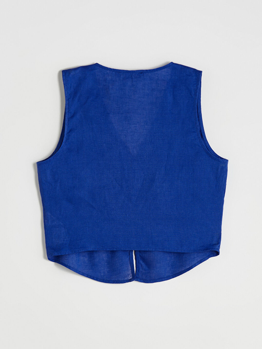 Mavi V Yaka Askılı %100 Keten Bluz-5