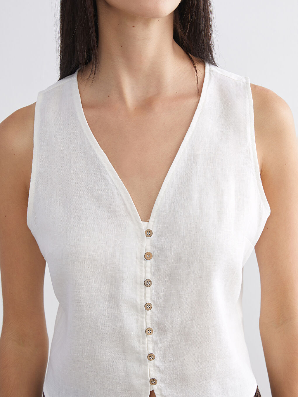Ekru V Yaka %100 Keten Kadın Klasik Yelek-2